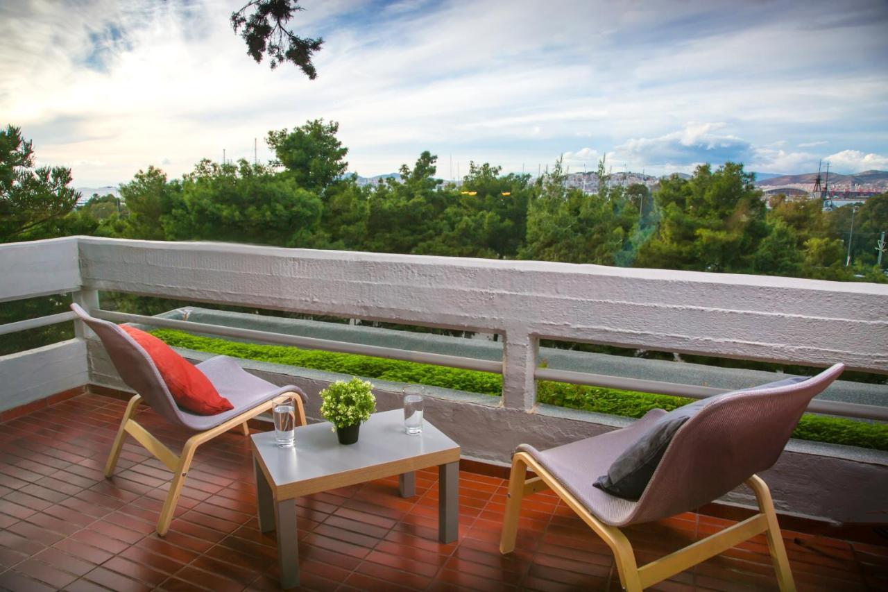 One-Of-A-Kind Athens Riviera Apartment Exterior photo